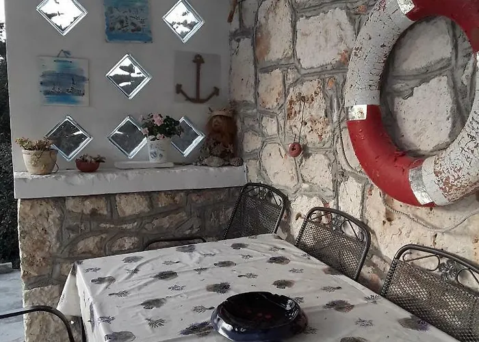 Adorable Summer House By The Sea Дом отдыха Zapuntel